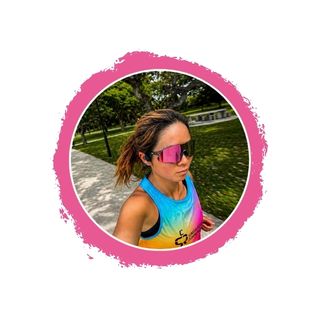 Sarah wearing Aura Shades
